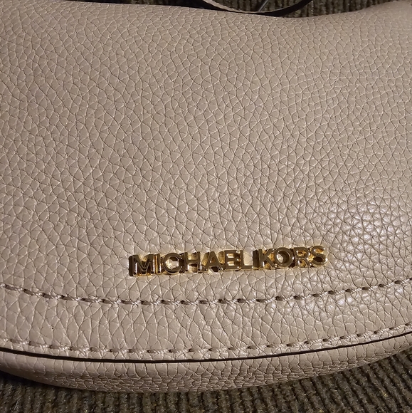 Michael Kors Camden Soft Pink Pebbeled Leather Shoulder Purse NWT - Picture 4 of 14